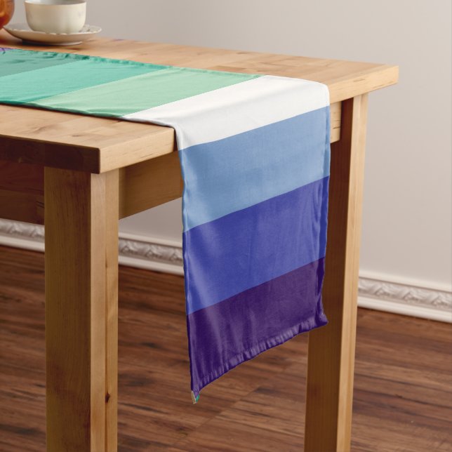 Gay Men Stolz, gestreift Print, LGBTQ PRIDE Kurzer Tischläufer (Beispiel)