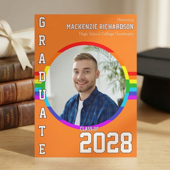 Gay Student Pride Rainbow Graduation Announcement  Einladung (Von Creator hochgeladen)