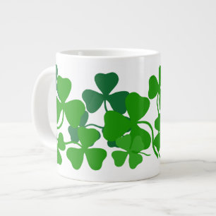 Géante shamrock irlandais, tasse de café en trèfle vert