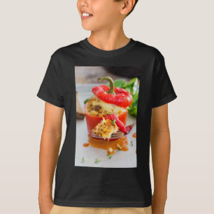 Gebackene Paprikaschoten mit Fleischsoße und Käse T-Shirt