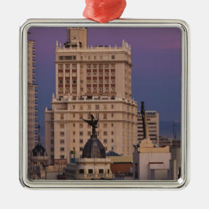 Gebäude entlang der Gran Via und Espana Silbernes Ornament