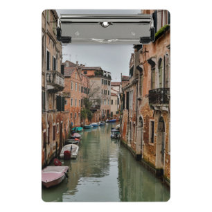 Gebäude entlang der Kanäle von Venedig Mini Klemmbrett