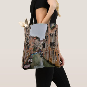 Gebäude entlang der Kanäle von Venedig Tasche
