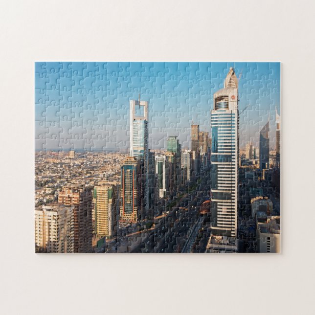 Gebäude entlang der Sheikh Zayed Road, Dubai (Horizontal)
