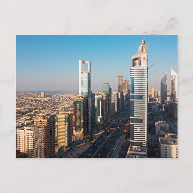 Gebäude entlang der Sheikh Zayed Road, Dubai Postkarte (Vorderseite)