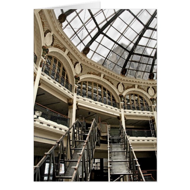 Gebäude-Skelett-Rolltreppen (Vorne)
