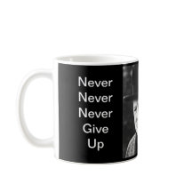 Geben Sie nie - Churchill Tasse auf