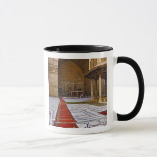 Gebetsteppiche führen in eine islamische Moschee,  Tasse
