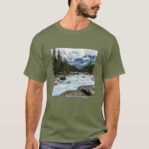 Gebirge   Banff National Park Alberta, Kanada T-Shirt