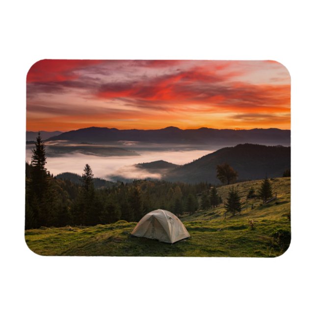 Gebirge | Camping Foggy Sunrise Magnet (Horizontal)