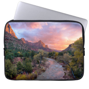 Gebirge   Watchman Zion Nathional Park Utah Laptopschutzhülle