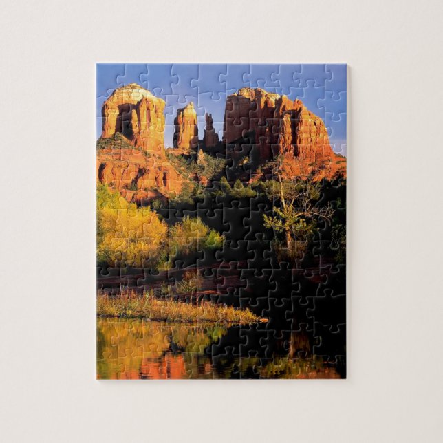 Gebirgskathedralen-Felsen Sedona Arizona (Vertikal)