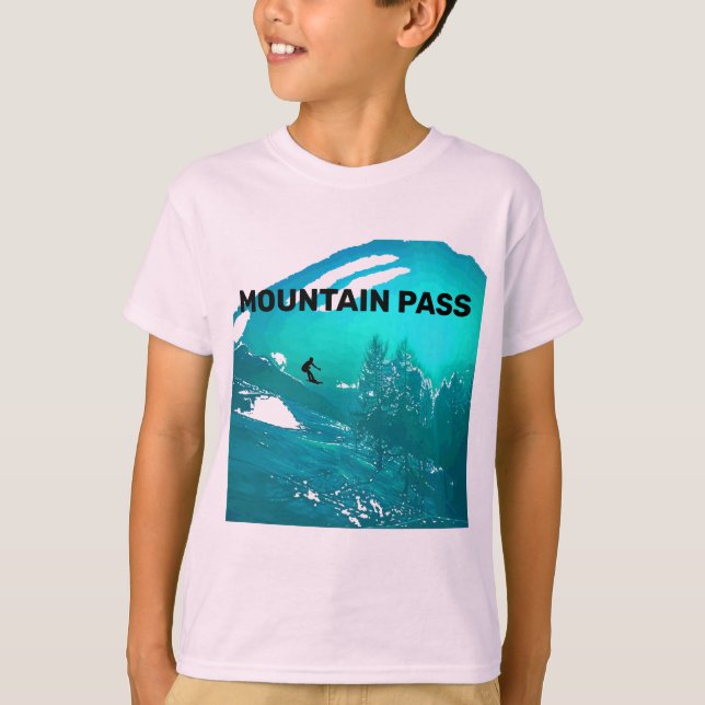 Gebirgspass scherzt Skifahren T-Shirt (Vorderseite)