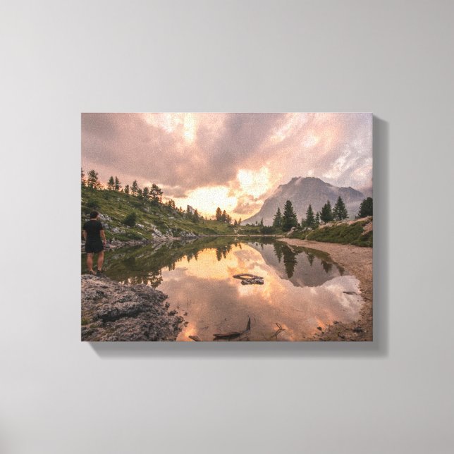 Gebirgsteich mit eingewickelter Leinwand (Vorderseite)