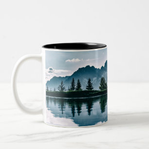 Gebirgswaldreflexion Zweifarbige Tasse