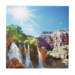 Gebirgswasserfall Fliese