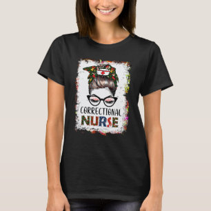 Gebleichte Korrekturschwester Unordentlicher Dutt  T-Shirt