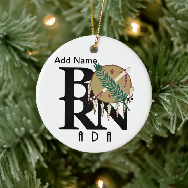 GEBOREN Ada Oklahoma Keramik Ornament (Baum)