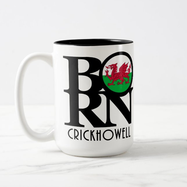 GEBOREN Crickhowell Wales 15oz Zweifarbige Tasse (Links)