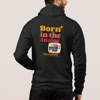 Geboren im Analogon Hoodie