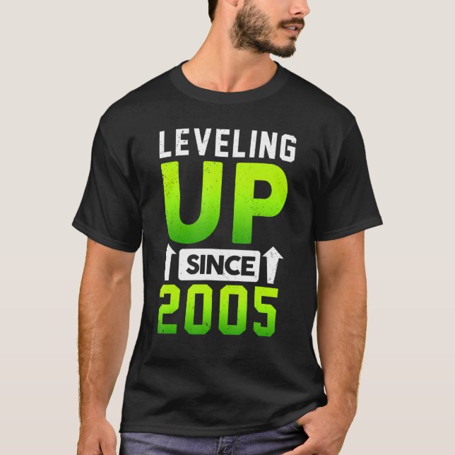 Geboren im Jahr 2005 - Gamingsteigerung seit 2005  T-Shirt (Vorderseite)