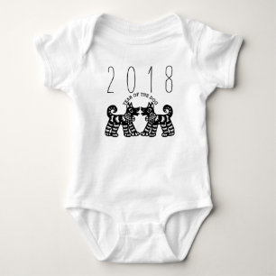Geboren im Jahr des Hundebaby-Spielanzugs 2018 Baby Strampler
