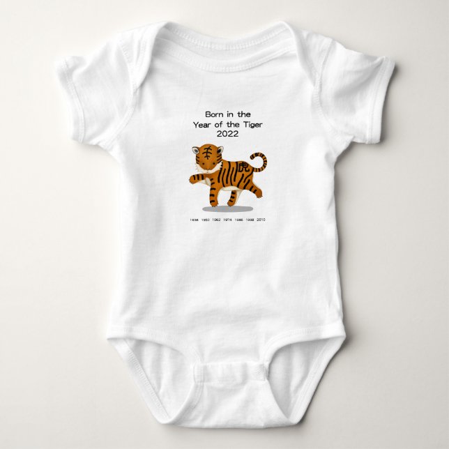 Geboren im Jahr des Tiger-2022-Zodiaka-Unterzeiche Baby Strampler (Vorderseite)