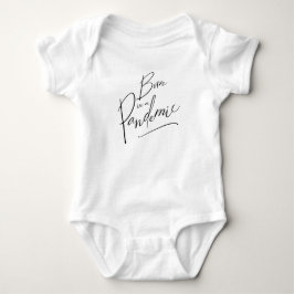 Geboren in einer Pandemie, modern weiß und schwarz Baby Strampler