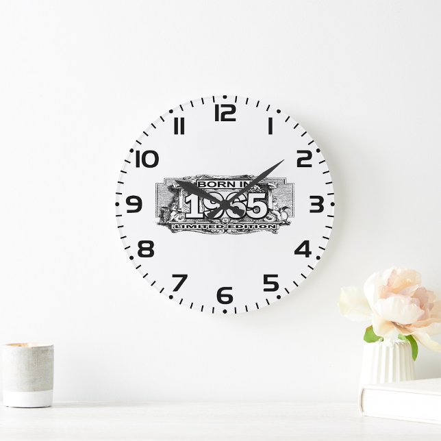 Geboren in Limited Edition von 1965 Große Wanduhr (Von Creator hochgeladen)