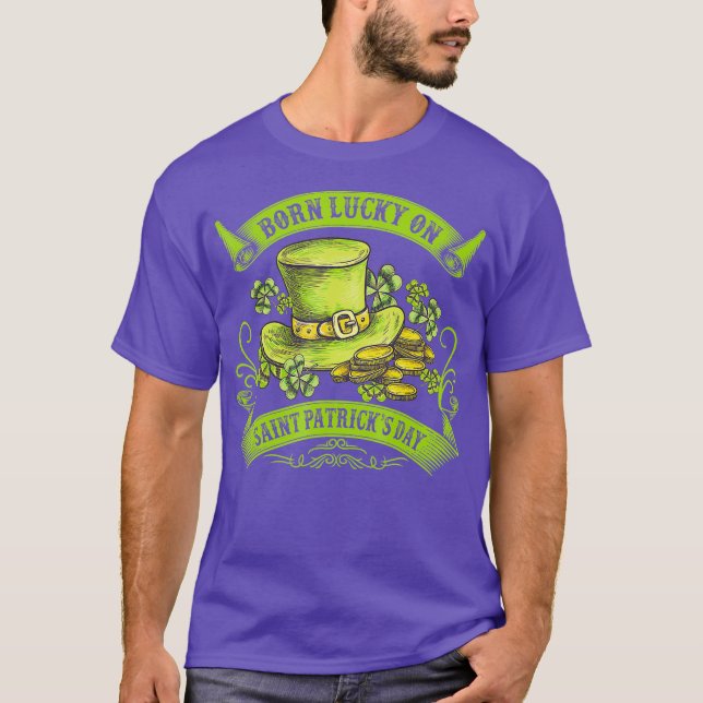 Geborenes Glück auf St. Patricks Day Funny Geburts T-Shirt (Vorderseite)