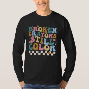Gebrochene Wachsmalstifte färben weiterhin groovy T-Shirt
