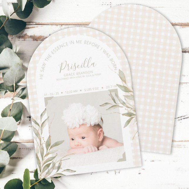 Geburtskarte des religiösen Gingham Fotos Einladung (Elegant religious birth announcement with photo, soft gingham, gold accents, and personalization)