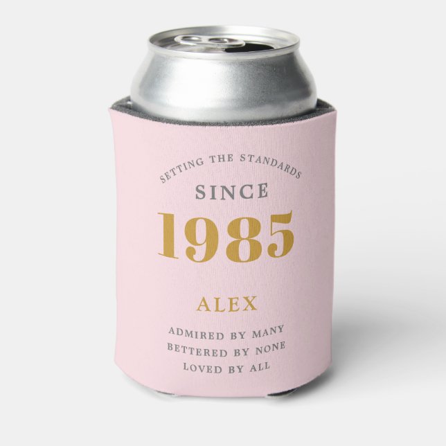 Geburtsname 1985 Rosa Grau Elegant Chic Dosenkühler (Kanne Rückseite)