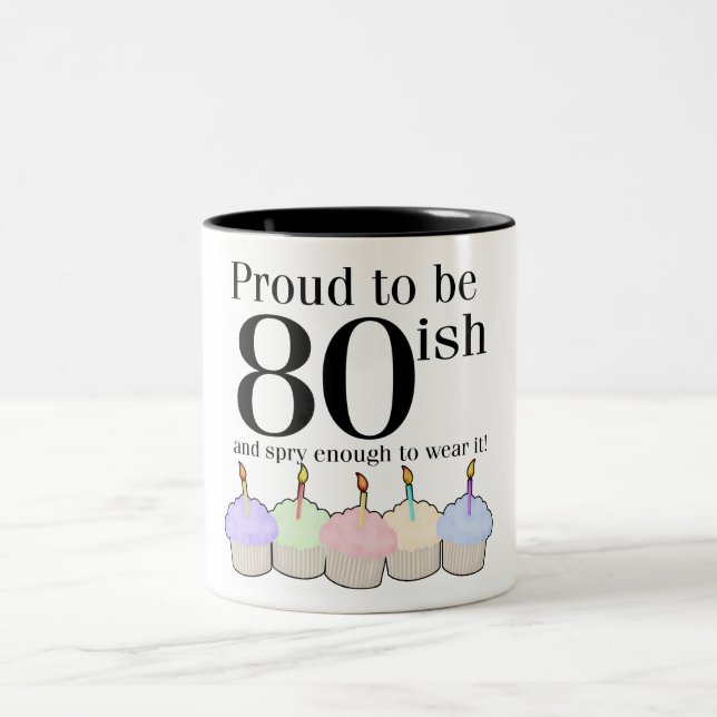 Geburtstag 80ish zweifarbige tasse (Mittel)