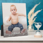 Geburtstag Bilderrahmen erleichtern Rücken Framele Fotoplatte<br><div class="desc">Tabletop-Plakette mit eingebautem Aasel bietet Ihnen Ihr Lieblings-Foto und jeden Text, der direkt auf die Platte gelegt wird, um ein atemberaubend knuspriges Bild mit einer leicht wischbaren, sauberen Oberfläche zu erhalten. Gut als Geschenk oder um Ihr Lieblings-Foto in Ihrer Zuhause anzuzeigen. TIPP: Wenn Sie die quadratische Plaque verwenden, schneiden Sie...</div>