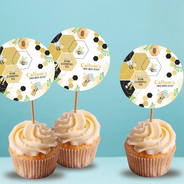 Geburtstag der Biene Runder Aufkleber (Von Creator hochgeladen)