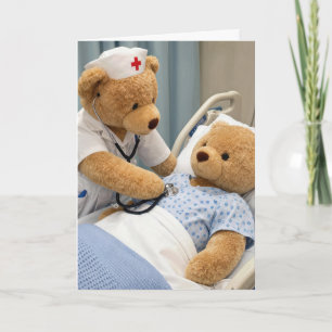 Geburtstags-Teddybär im Krankenpfleger-Outfit mit Karte