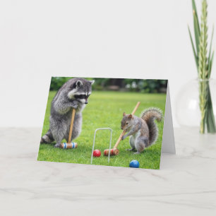 Geburtstags-Waschbär und Eichhörnchen spielen Kroc Karte