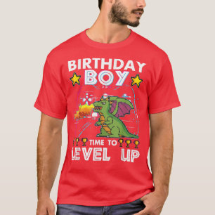 Geburtstagsjunge Zeit, um die Kindervideospiele zu T-Shirt