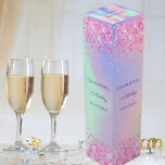 Geburtstagsparty rosa lila Glitzer holografisch Weinbox<br><div class="desc">Ein gürtnig angesagter,  irisierender Hintergrund mit Einhorn- und Regenbogenpastellfarben in Rosa,  lila,  Rose Gold,  Minzgrün. Dekoriert mit Imitat Glitzer,  Glitzern. Personalisieren und fügen Sie einen Namen und Alter.</div>