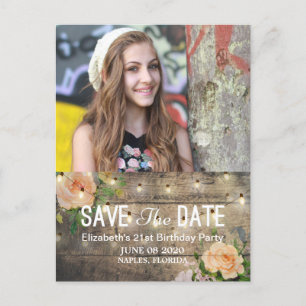 Geburtstagsparty Save the Date Blume Wood Lights Einladungspostkarte