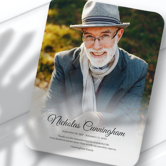 Gedächtnisbeerdigung Modernes Klassisches Foto Magnet (Von Creator hochgeladen)