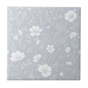 Gedämpftes Grau-Weiß-Wildblumenmuster Fliese