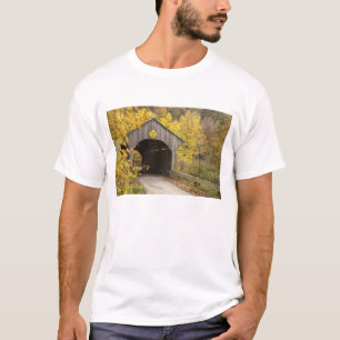 Gedeckte Brücke, Vermont, USA 2 T-Shirt