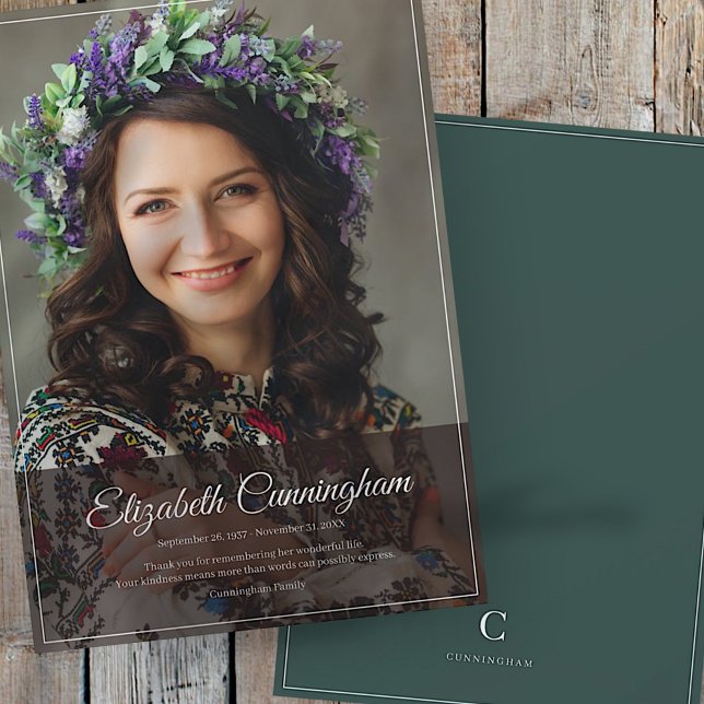 Gedenkfeier Monogramm Modernes klassisches Foto Dankeskarte (Von Creator hochgeladen)