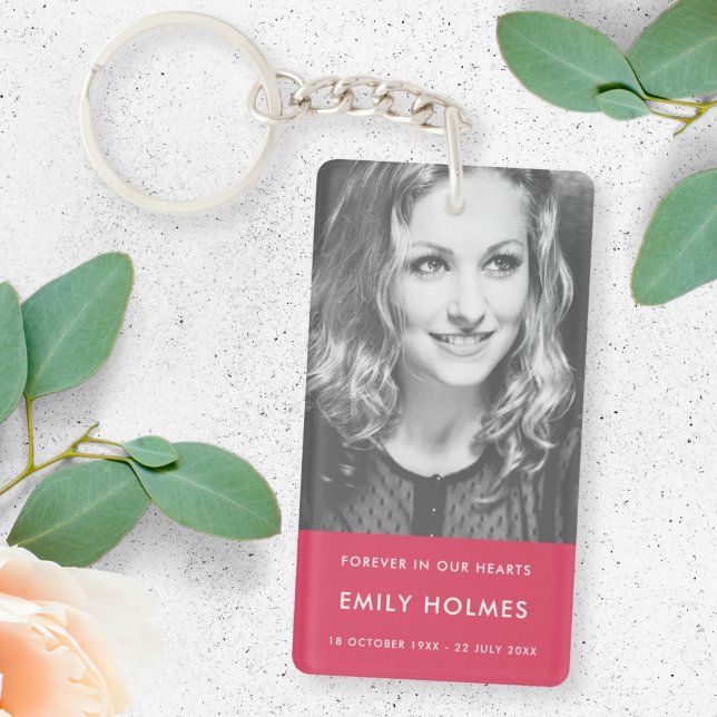 Gedenkrosa | Moderne Beerdigung in der Liebe Erinn Schlüsselanhänger (Von Creator hochgeladen)