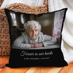 Gedenkstätte für Beileid in der Erinnerung   FOTO Kissen