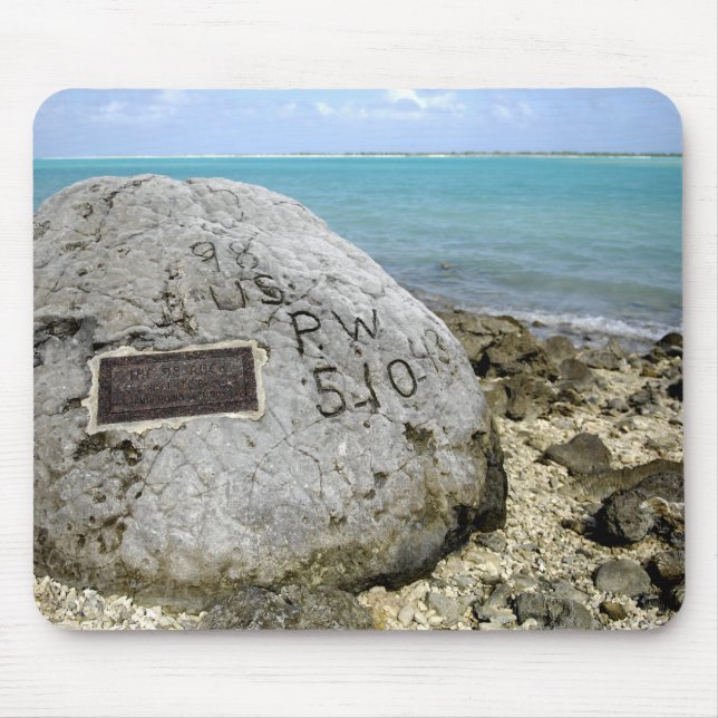 Gedenkstätte für Kriegsgefangene auf Weckend Insel Mousepad (Vorne)