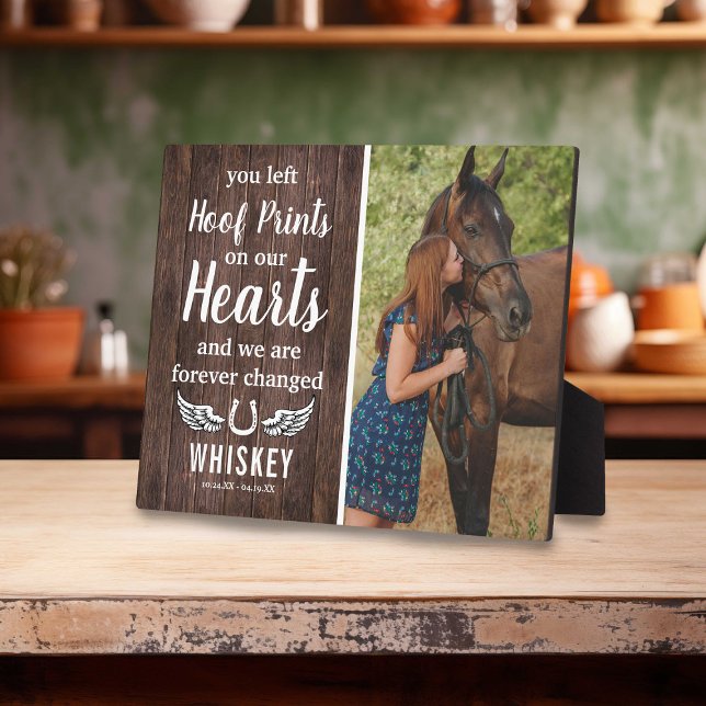 Gedenkstätte für Rustikales Pferd | FOTO Fotoplatte (Von Creator hochgeladen)