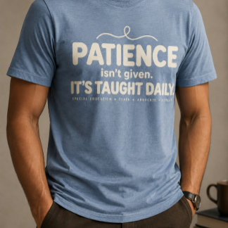 Geduld wird nicht gegeben, sie wird täglich gelehr Tri-Blend shirt